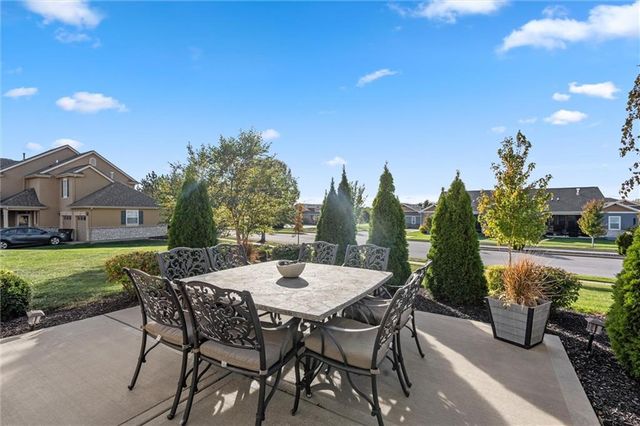 21366 W 117th Terrace, Olathe, KS 66061