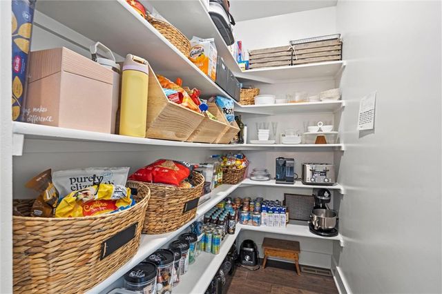 21366 W 117th Terrace, Olathe, KS 66061