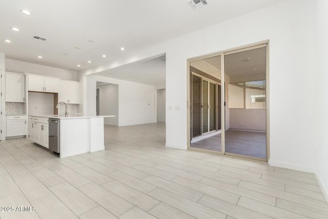 20146 W MONTEREY Way, Buckeye, AZ 85396