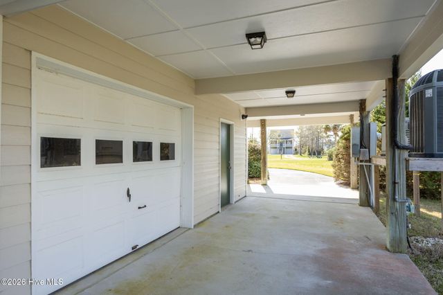 305 Joan Court, Beaufort, NC 28516