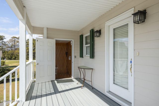 305 Joan Court, Beaufort, NC 28516