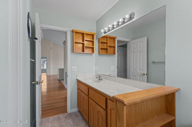 305 Joan Court, Beaufort, NC 28516