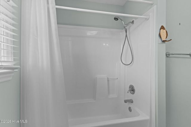 305 Joan Court, Beaufort, NC 28516