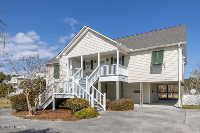 305 Joan Court, Beaufort, NC 28516