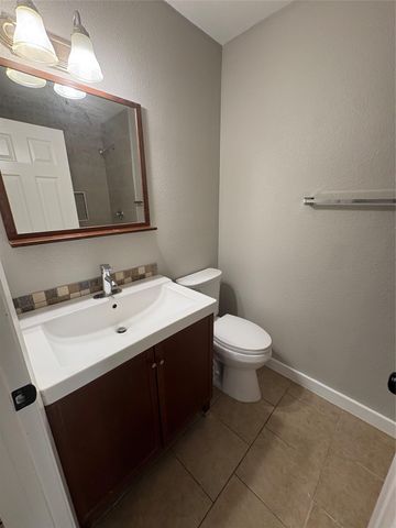 817 Cactus DR, Round Rock, TX 78681