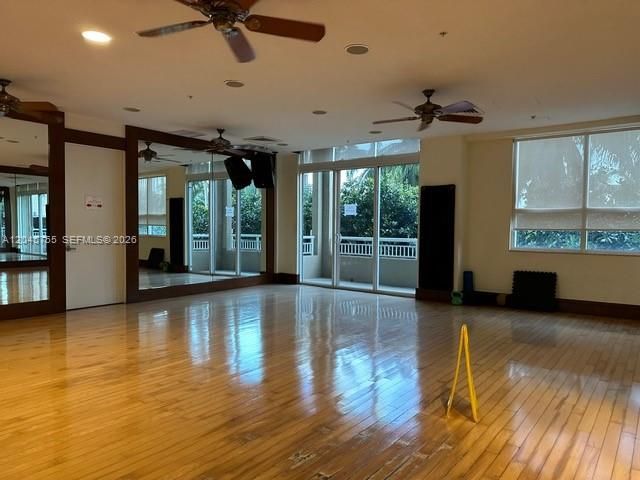 19501 W Country Club Drive 406, Aventura, FL 33180