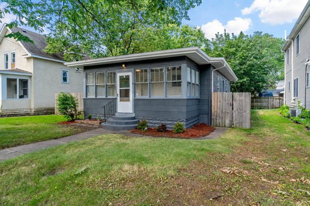 4139 Fremont Avenue N, Minneapolis, MN 55412