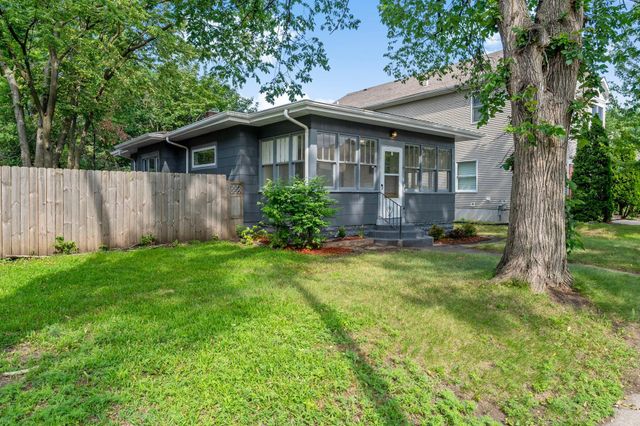 4139 Fremont Avenue N, Minneapolis, MN 55412