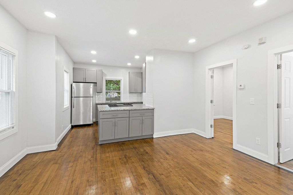 4139 Fremont Avenue N, Minneapolis, MN 55412 — photo 5