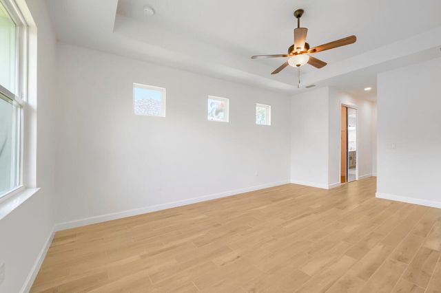 6635 49th Court, Vero Beach, FL 32967