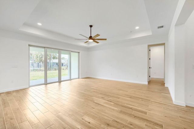 6635 49th Court, Vero Beach, FL 32967