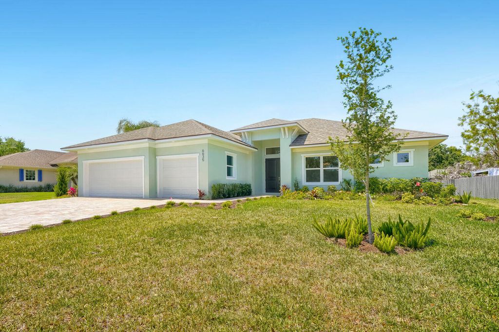 6635 49th Court, Vero Beach, FL 32967