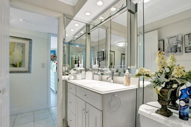 133 N POMPANO BEACH Boulevard 504, Pompano Beach, FL 33062