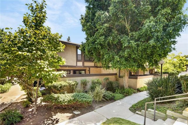 8235 Mason Ave. C, Los Angeles, CA 91306