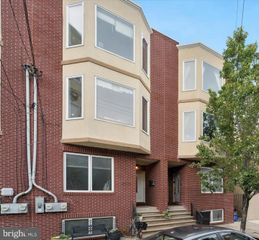 2001 CARPENTER ST #B, Philadelphia, PA 19146