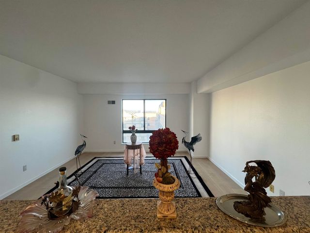 988 Franklin Street 710, Oakland, CA 94607