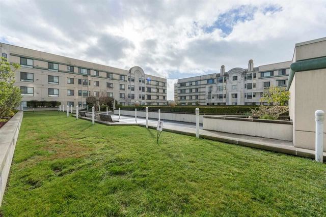 988 Franklin Street 710, Oakland, CA 94607