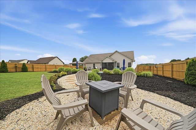 551 Sunny Slope Drive, Cowpens, SC 29330