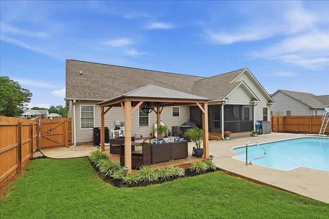 551 Sunny Slope Drive, Cowpens, SC 29330