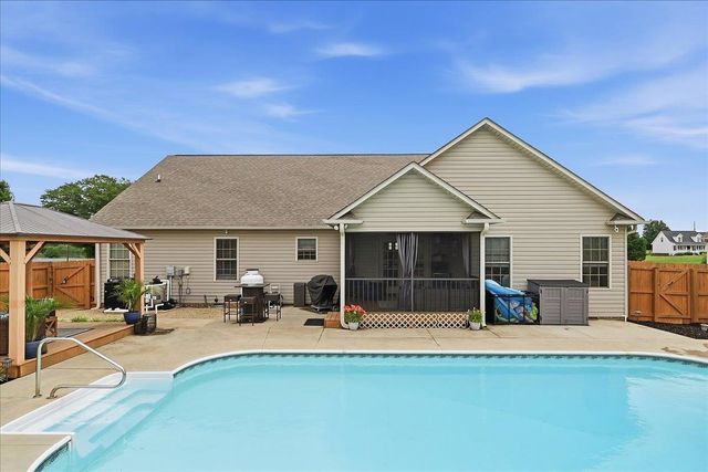 551 Sunny Slope Drive, Cowpens, SC 29330
