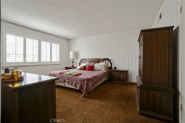 7805 Comanche Avenue, Winnetka, CA 91306