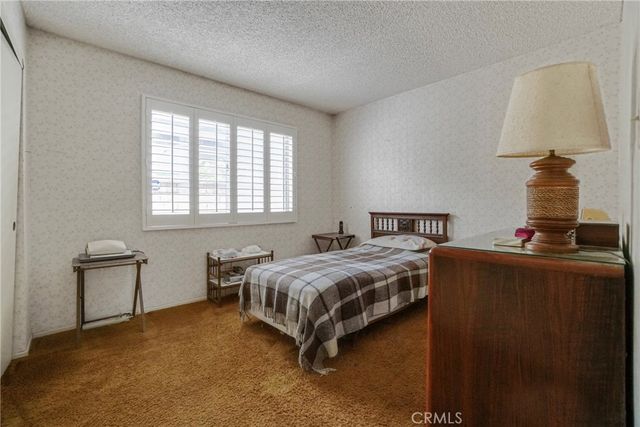 7805 Comanche Avenue, Winnetka, CA 91306