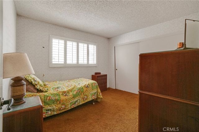 7805 Comanche Avenue, Winnetka, CA 91306