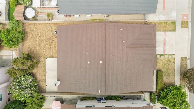 7805 Comanche Avenue, Winnetka, CA 91306