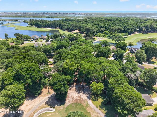 476 Lake Shore Drive, Sunset Beach, NC 28468