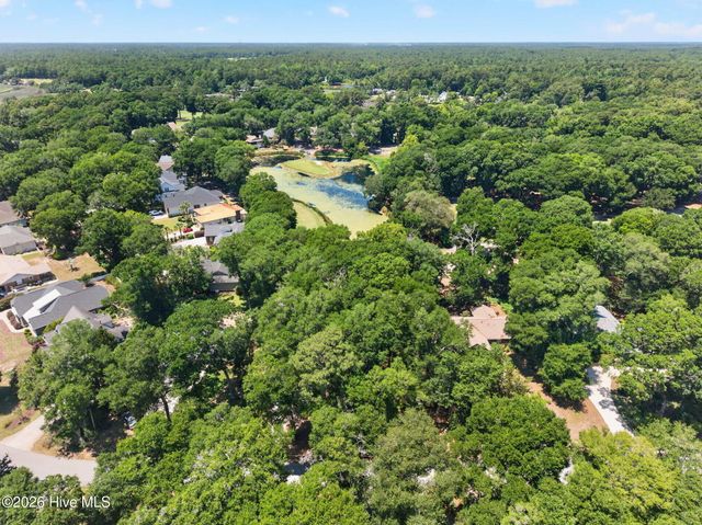 476 Lake Shore Drive, Sunset Beach, NC 28468