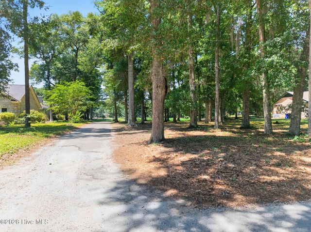 476 Lake Shore Drive, Sunset Beach, NC 28468