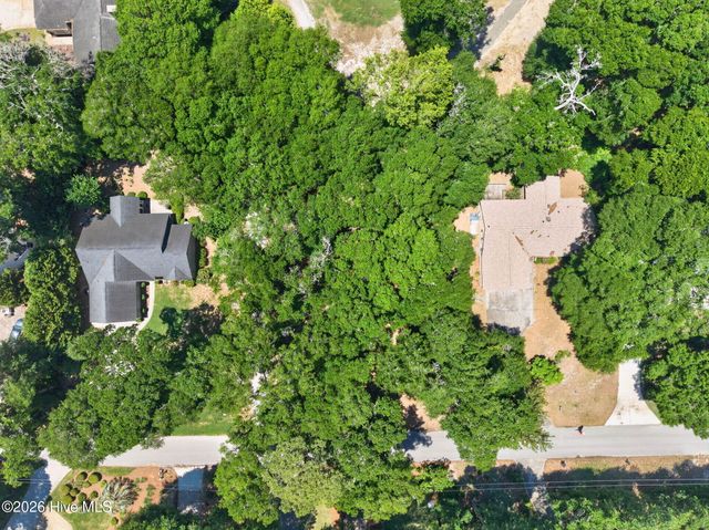 476 Lake Shore Drive, Sunset Beach, NC 28468