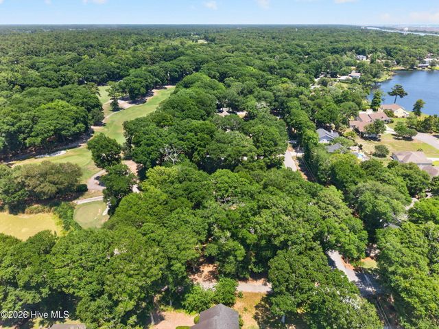 476 Lake Shore Drive, Sunset Beach, NC 28468