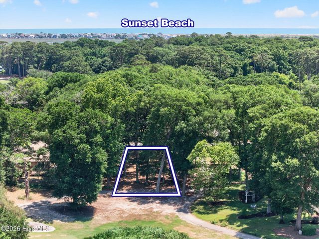 476 Lake Shore Drive, Sunset Beach, NC 28468