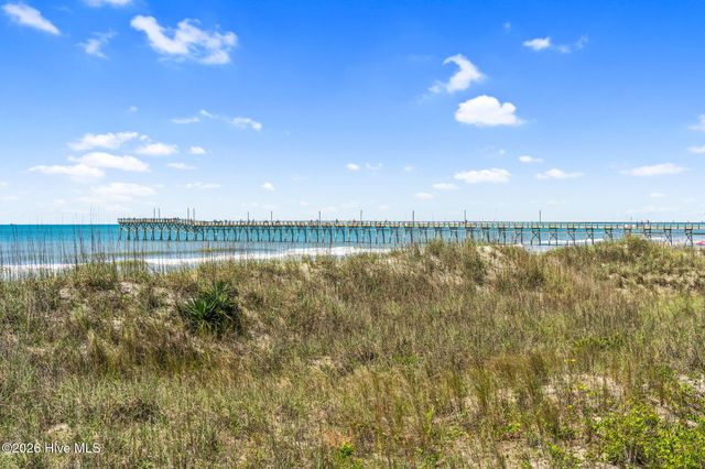 476 Lake Shore Drive, Sunset Beach, NC 28468