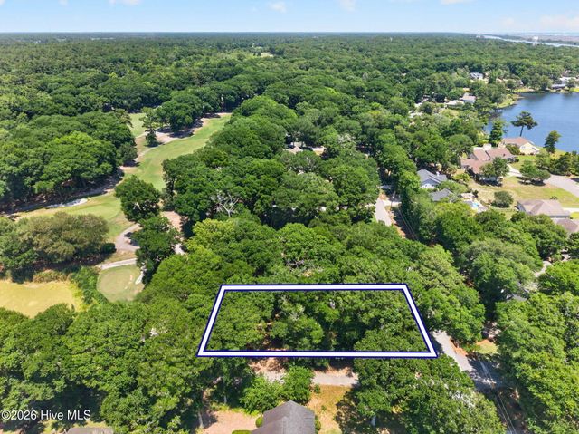 476 Lake Shore Drive, Sunset Beach, NC 28468