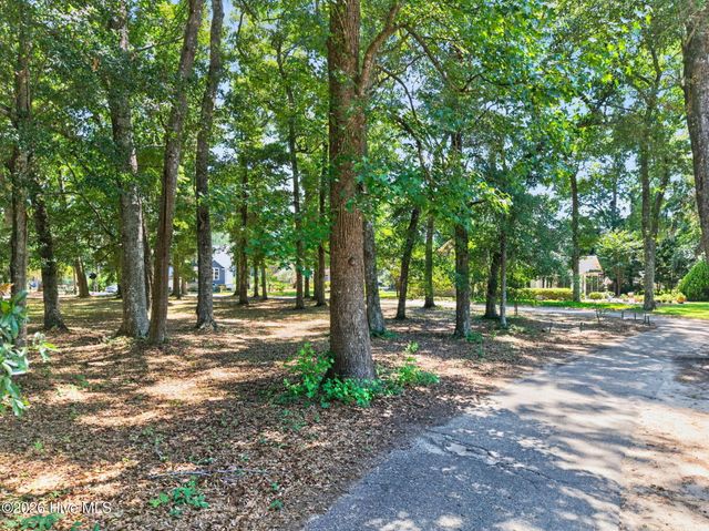 476 Lake Shore Drive, Sunset Beach, NC 28468