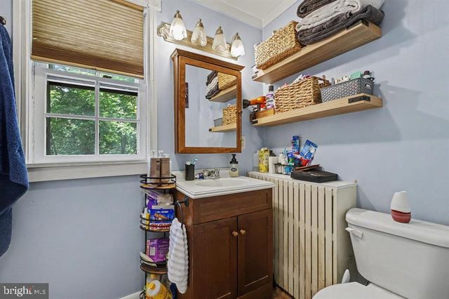 397 ANGORA RD, Reading, PA 19606