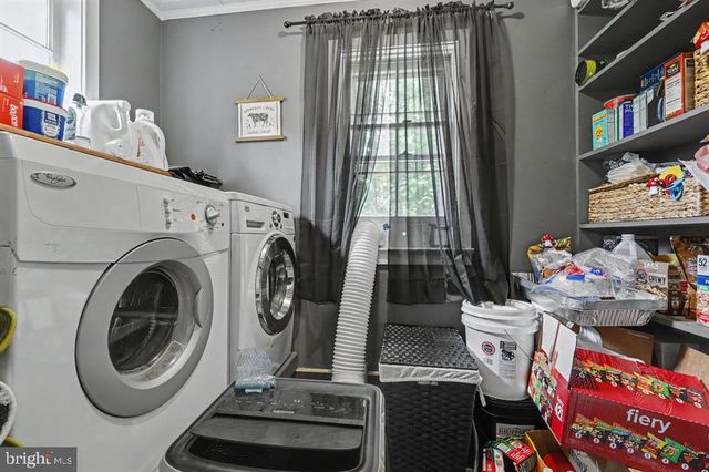 397 ANGORA RD, Reading, PA 19606