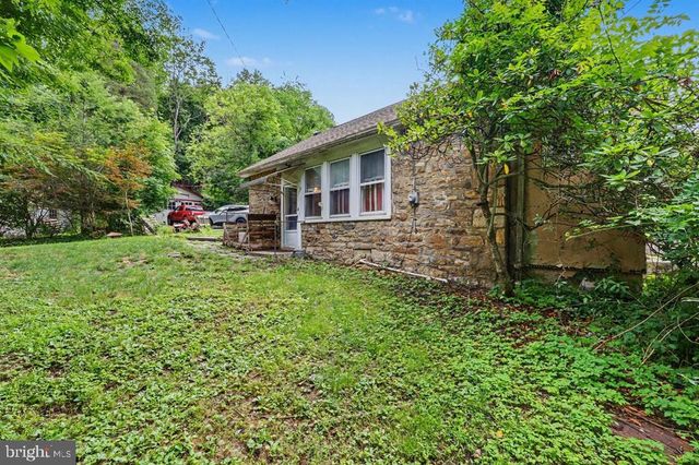 397 ANGORA RD, Reading, PA 19606