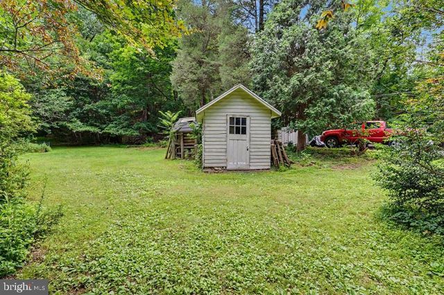 397 ANGORA RD, Reading, PA 19606