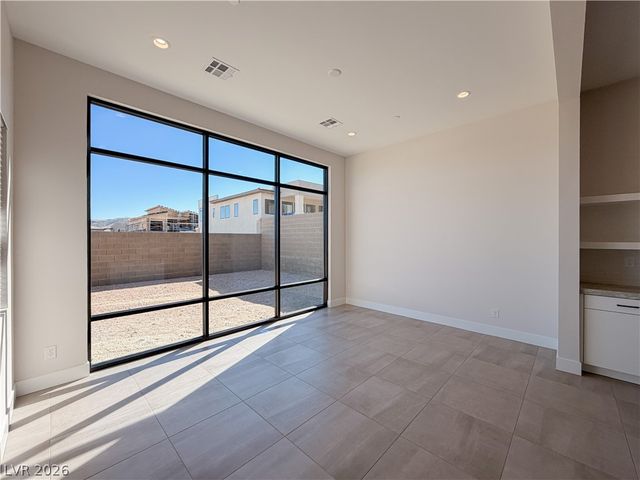 10761 Canyon Bloom Drive, Las Vegas, NV 89135
