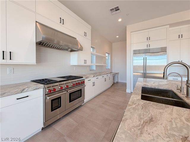 10761 Canyon Bloom Drive, Las Vegas, NV 89135