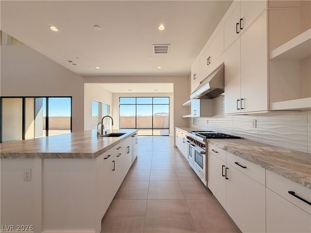 10761 Canyon Bloom Drive, Las Vegas, NV 89135
