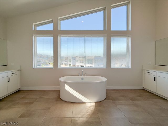 10761 Canyon Bloom Drive, Las Vegas, NV 89135