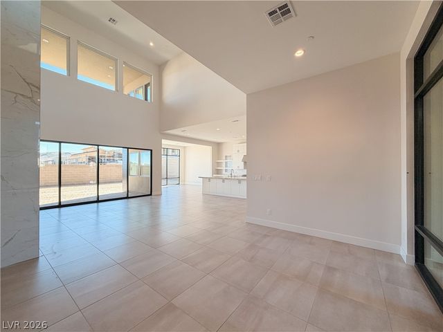10761 Canyon Bloom Drive, Las Vegas, NV 89135