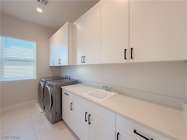 10761 Canyon Bloom Drive, Las Vegas, NV 89135
