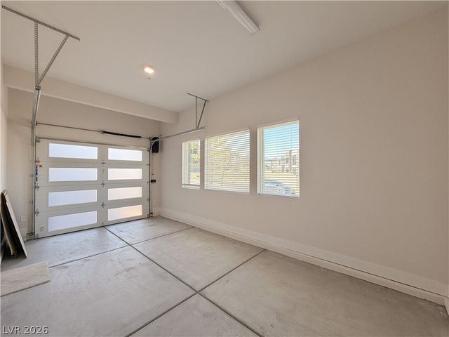 10761 Canyon Bloom Drive, Las Vegas, NV 89135
