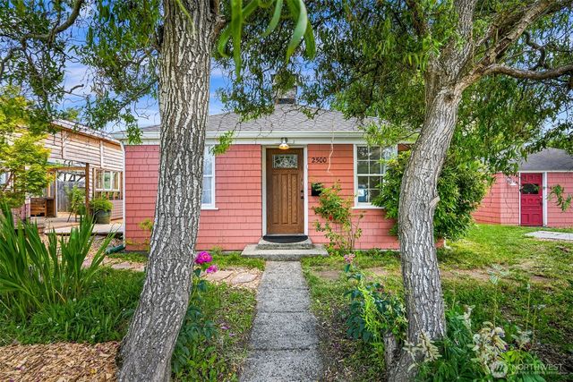 2500 I Street, Bellingham, WA 98225
