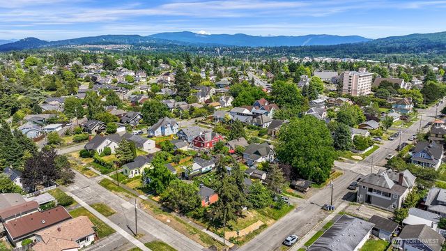 2500 I Street, Bellingham, WA 98225